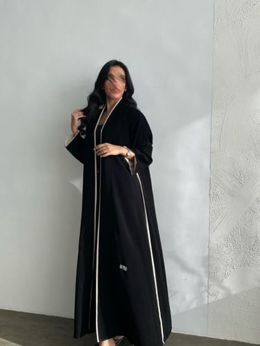 عباية كريب ملكي ياباني نص كلوش