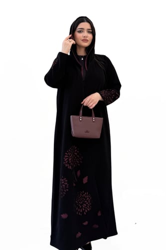 عباية كريب ملكي سوداء فاخرة بقصة نص كلوش وتخربم نا...