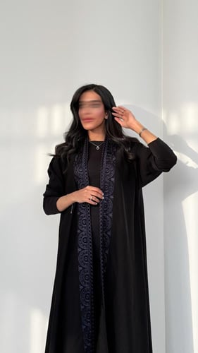 عباية انترنت نص كلوش بأكمام سترتش ( كحلي)