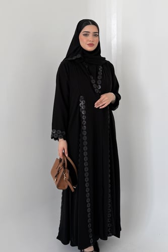 عباية كوبرا – نص كلوش