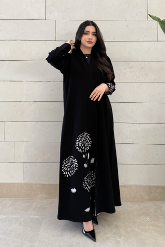 عباية كريب ملكي سوداء فاخرة بقصة نص كلوش تخربم ناع...