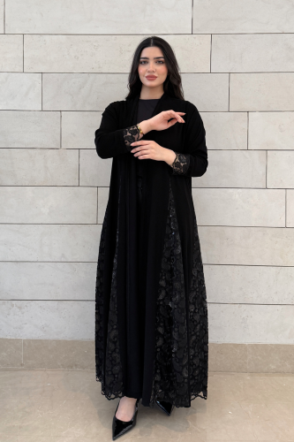 عباية ملكي كوري بتدخيلات تطريز فاخرة – تصميم أنيق...