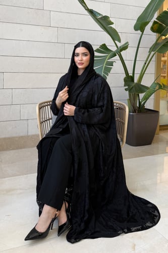 عباية شيفون مبطن ربع بشت – أسود فاخر