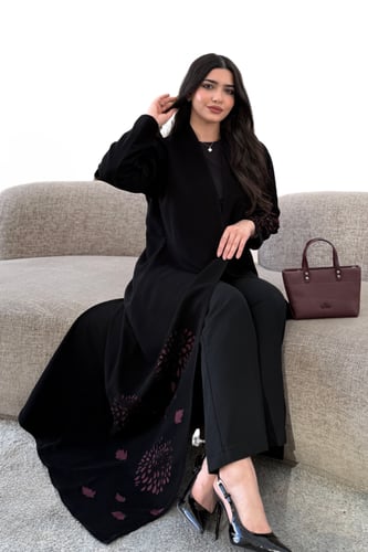 عباية كريب ملكي سوداء فاخرة بقصة نص كلوش وتخربم نا...