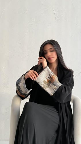 عباية كريب إندونيسي بنص كلوش وتفاصيل جاكار فاخرة –...