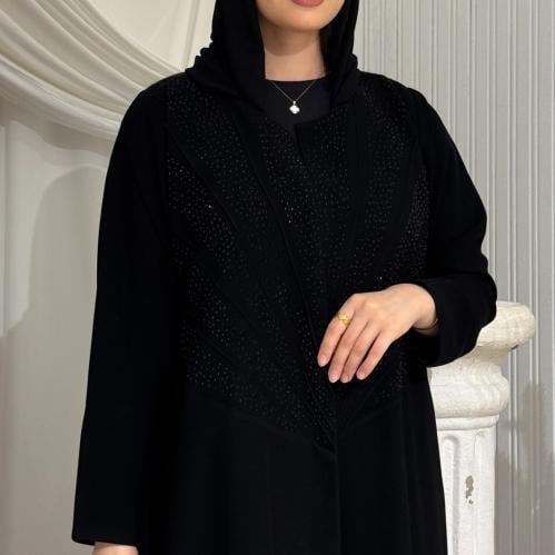 عباية قصة نص فاخرة بقماش ملكي كوري