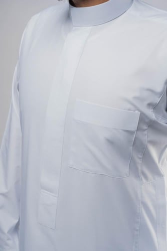 ثوب سحاب أبيض