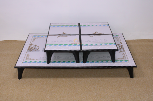 طاولة سفرة أرضيه رمضانية 5 قطع القواعد بلاستيك وال...