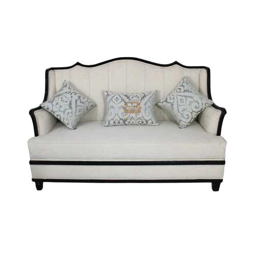 كنبه كلاسيكيه ذو ثلاثه مقاعد 165*108*80