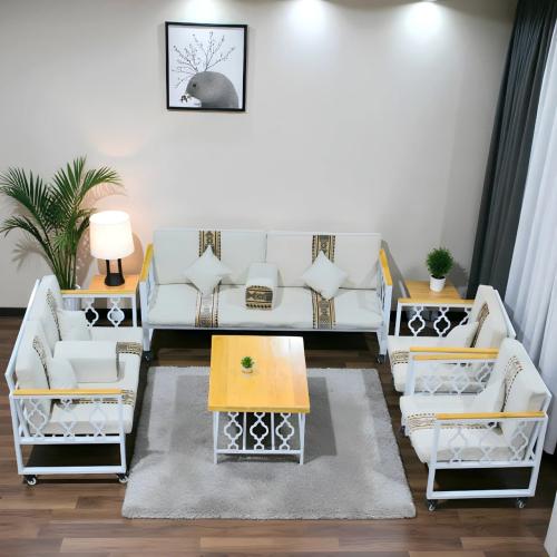 جلسة خارجيه 8 شخص