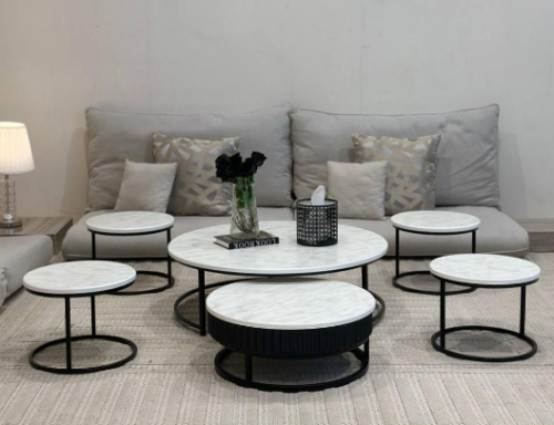 طقم طاولات أرضي مع 4 خدمة لون اسود