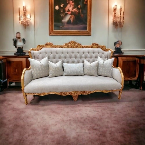 طقم كنب كلاسيكي فاخر يتسع لـ 11 شخص – شانيل وخشب ز...