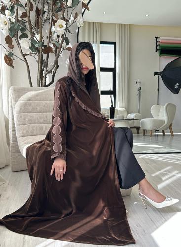 عباية Smooth Chocolate
