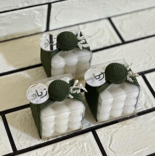 شموع ببلز الدرزن 12 حبه مع تصميم الون والاسم حسب ا...