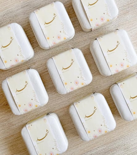 شنط اكسسورات بتصميم العيد الدرزن ١٢ حبه