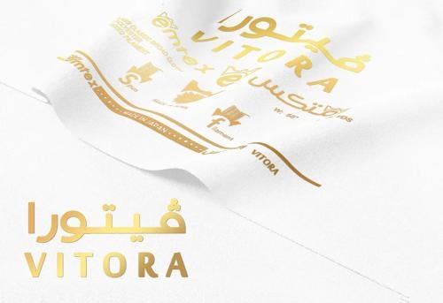 Vitura-2% white linen - striped horizontally