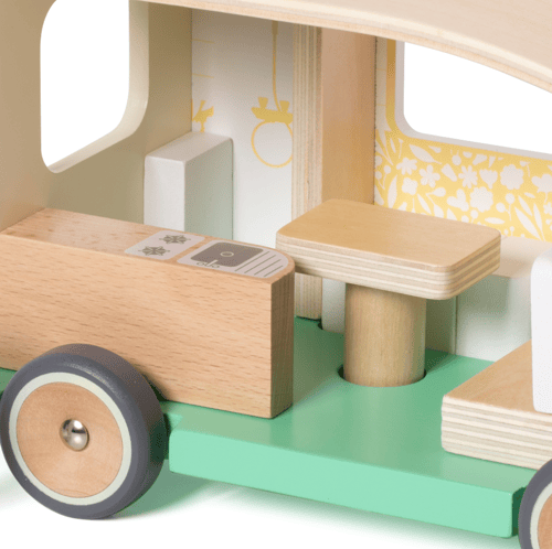 فان التخييم الخشبي