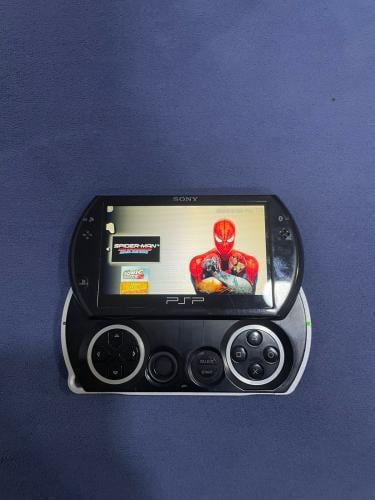 PSP GO BLACK