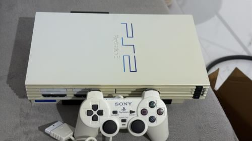 PLAYSTATION 2 FAT WHITE (NTSC/J)