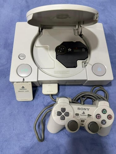 PLAYSTATION 1 FAT (FREE REGION)