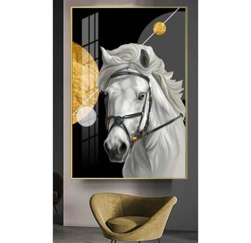 لوحة قماشية فخمة بتصميم حصان ابيض