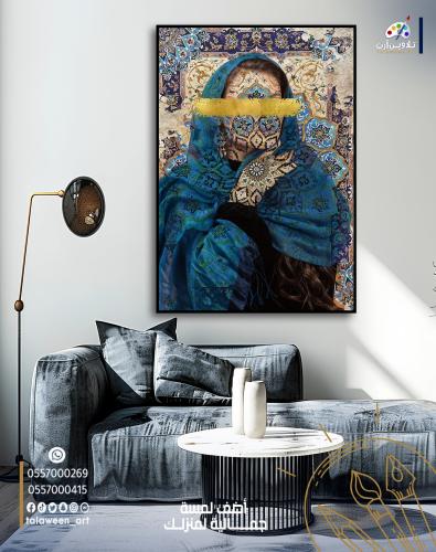 لوحة قماشية فخمة بتصميم امرآة و خلفية سجادة