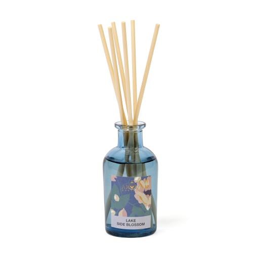 معطر برائحة الزهور