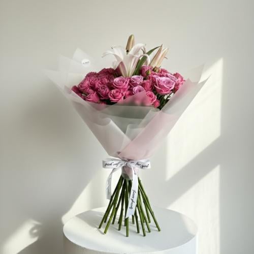 باقة البيبي روز مع الليلي