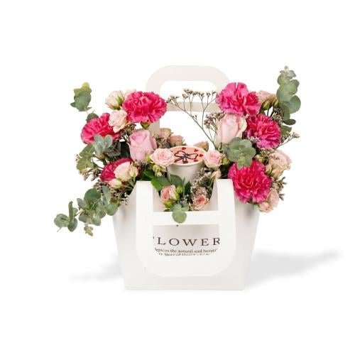 كيس ورد + كيكة