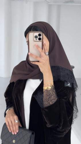 عباية مخمل بني مع دانتيل فرنسي