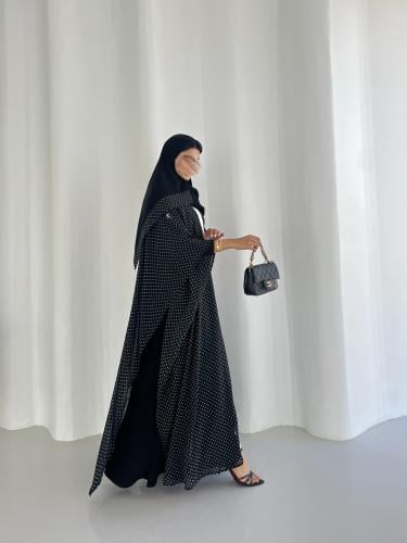 عباية كريب اسود مع شيفون منقط