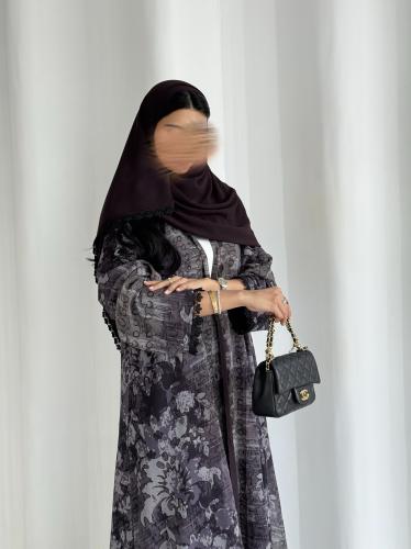 عباية شيفون مموج مع كلفة طرف