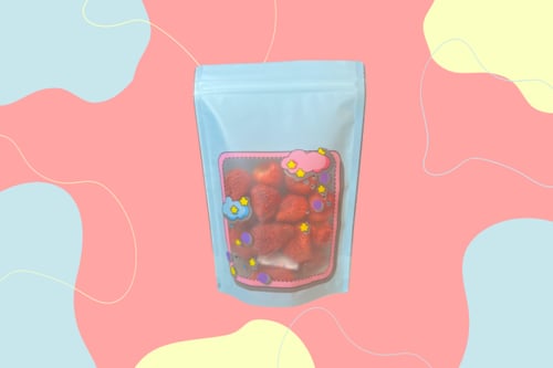 فراولة مجففة بالتبريد بدون سكر