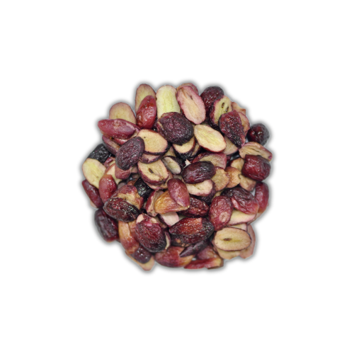 قطع العنب الأحمر المقرمشة المجففة بالتبريد