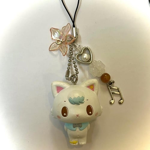 Mewkledreamy phonecharms