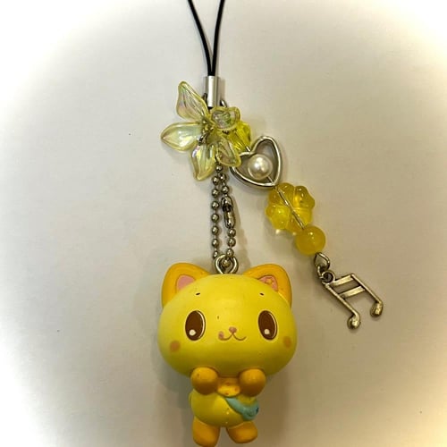 Mewkledreamy phonecharms