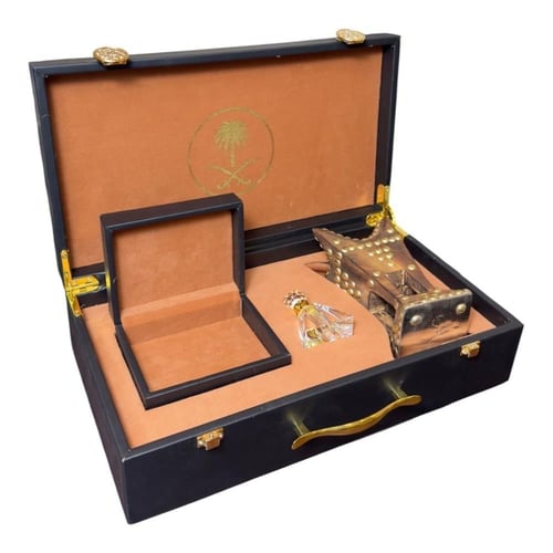 بوكس الإهداء