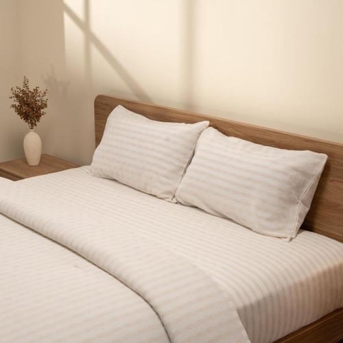 طقم سرير الاحلام السعيدة - قطن مطرز - أبيض / بيج