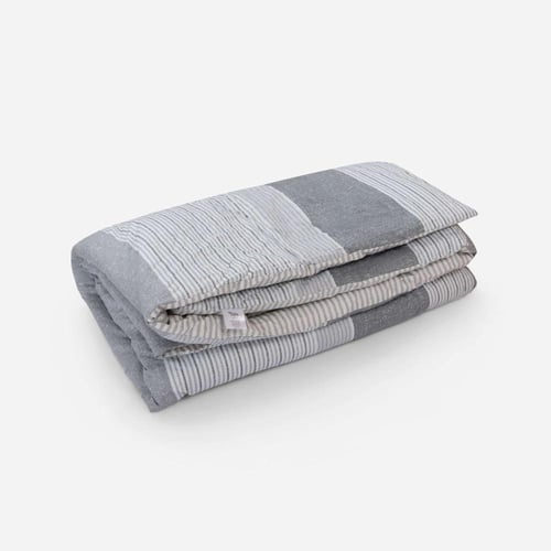 طقم مفرش مفرد ونص مخطط بألوان رمادية وبيضاء – 6 قط...