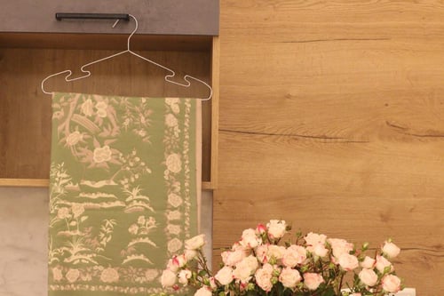 بوكس أَزْهـِر + شال