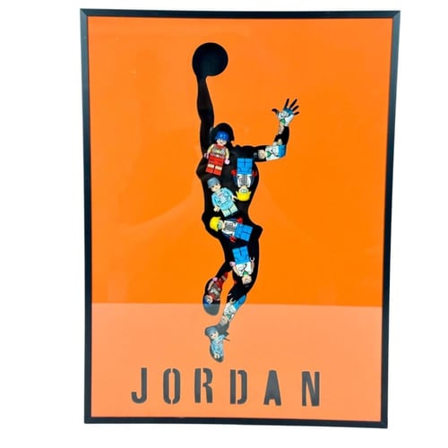 لوحة جدارية فنية بتصميم جوردان مع شخصيات ليغو