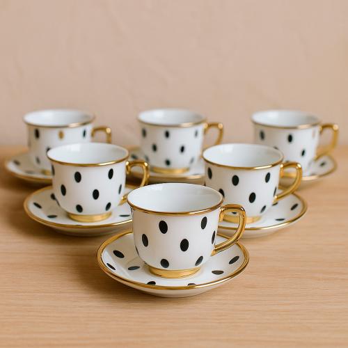 طقم اكواب مزخرفة ـ 6 اكواب مع سيسر