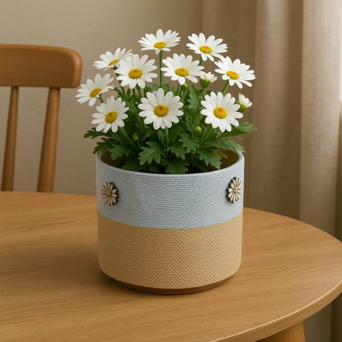 أصيص زخرفي أسطواني بتفاصيل زهرية بارزة