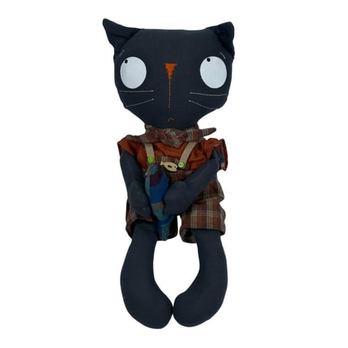 دمية قماش قط بملابس فلكلورية