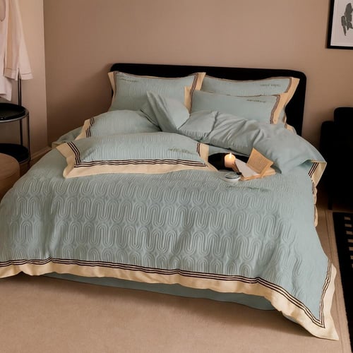 طقم مفرش سرير فاخر – 4 قطع