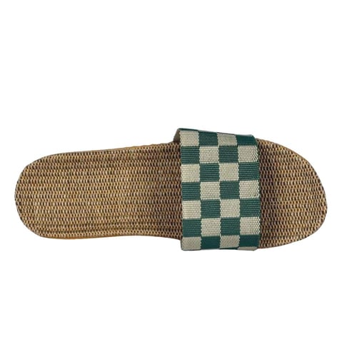 شبشب منزلي صيفي بنقشة مربعات خضراء وبيج