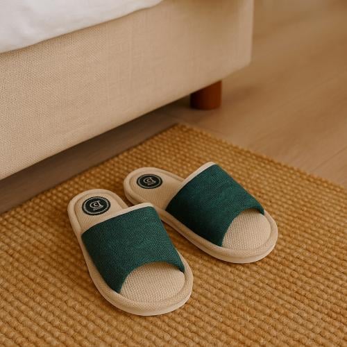 شبشب منزلي قماشي فاخر بعدة ألوان