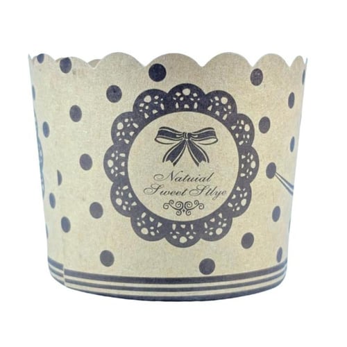 أكواب كرتونية للكب كيك بنقشة منقطّة