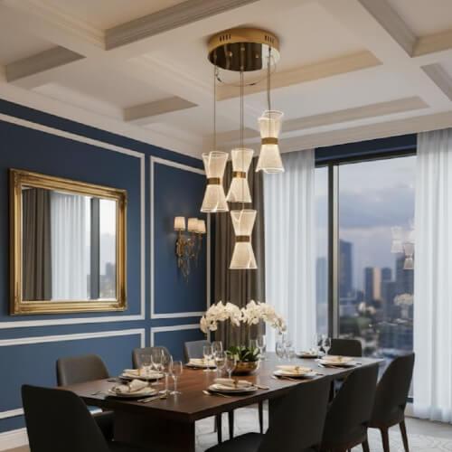 ثريا علاقي رباعي - أشبه بساعة رملية