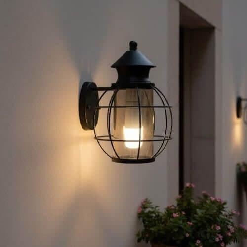 فانوس مدخل خارجي - كروي جذاب لإضاءة الجدران